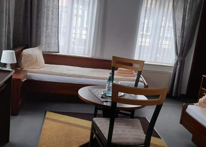 & Restaurant Aragwi *